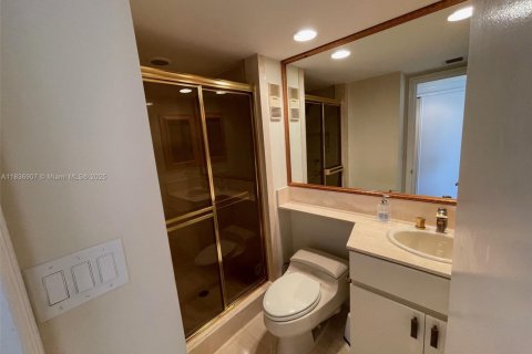 Condominio en venta en Aventura, Florida, 3 dormitorios, 242.01 m2 № 1823505 - foto 29