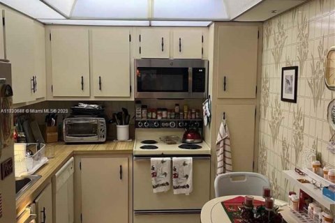 Condominio en venta en Pembroke Pines, Florida, 2 dormitorios, 102.19 m2 № 1806261 - foto 9