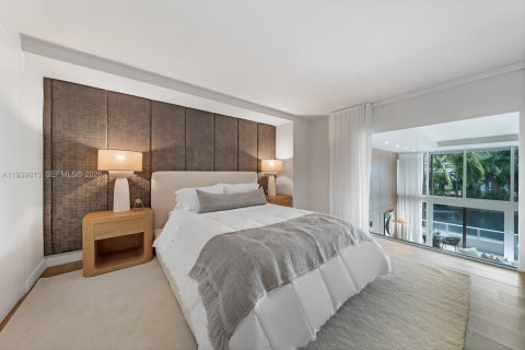 Copropriété à louer à Miami Beach, Floride: 2 chambres, 267.37 m2 № 1999872 - photo 26