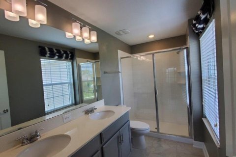 Townhouse in Winter Garden, Florida 3 bedrooms, 163.04 sq.m. № 1823268 - photo 17