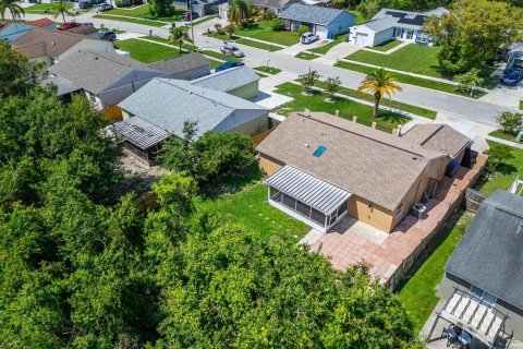 Casa en venta en Tampa, Florida, 3 dormitorios, 108.42 m2 № 1853994 - foto 22