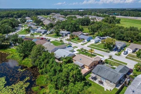 Casa en venta en Tampa, Florida, 3 dormitorios, 108.42 m2 № 1853994 - foto 18