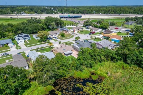 Casa en venta en Tampa, Florida, 3 dormitorios, 108.42 m2 № 1853994 - foto 16
