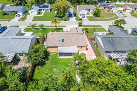 Casa en venta en Tampa, Florida, 3 dormitorios, 108.42 m2 № 1853994 - foto 21