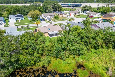 Casa en venta en Tampa, Florida, 3 dormitorios, 108.42 m2 № 1853994 - foto 19