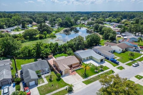 Casa en venta en Tampa, Florida, 3 dormitorios, 108.42 m2 № 1853994 - foto 7