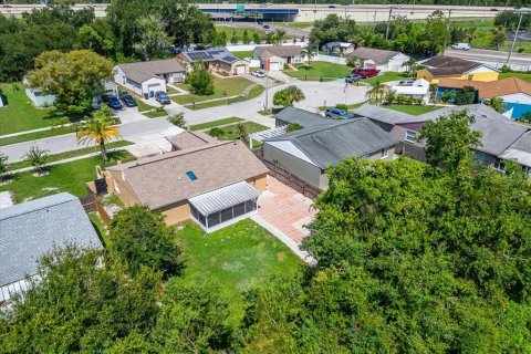Casa en venta en Tampa, Florida, 3 dormitorios, 108.42 m2 № 1853994 - foto 20