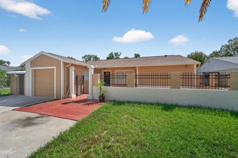 Casa en venta en Tampa, Florida, 3 dormitorios, 108.42 m2 № 1853994 - foto 30