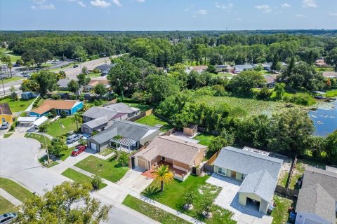 Casa en venta en Tampa, Florida, 3 dormitorios, 108.42 m2 № 1853994 - foto 5