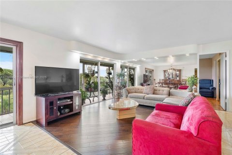 Condo in Hollywood, Florida, 3 bedrooms  № 1684072 - photo 15