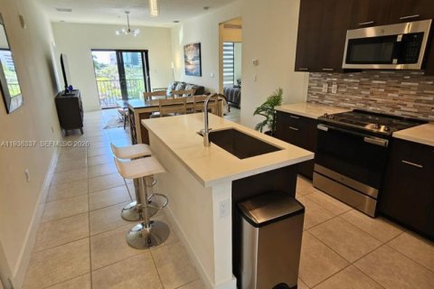 Condominio en venta en Doral, Florida, 3 dormitorios, 104.42 m2 № 2152567 - foto 7