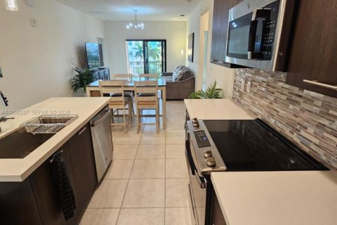 Condominio en venta en Doral, Florida, 3 dormitorios, 104.42 m2 № 2152567 - foto 5