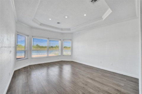 Villa ou maison à vendre à Miramar, Floride: 4 chambres, 232.81 m2 № 2021988 - photo 27