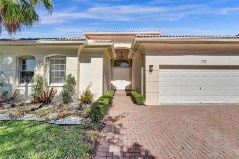 Villa ou maison à vendre à Miramar, Floride: 4 chambres, 232.81 m2 № 2021988 - photo 5