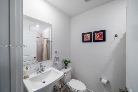 Touwnhouse à vendre à Florida City, Floride: 3 chambres, 118.17 m2 № 2263384 - photo 22