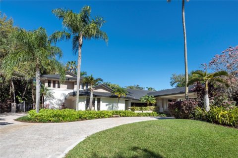 House in Weston, Florida 5 bedrooms, 455.41 sq.m. № 1710354 - photo 5