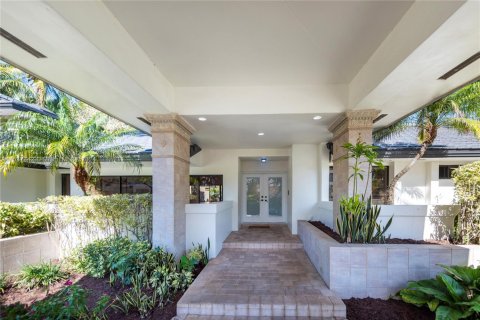 House in Weston, Florida 5 bedrooms, 455.41 sq.m. № 1710354 - photo 7