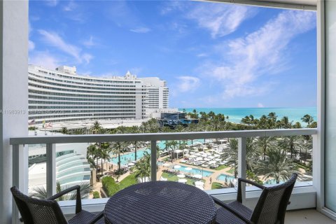 Copropriété à vendre à Miami Beach, Floride: 50.54 m2 № 2154838 - photo 5