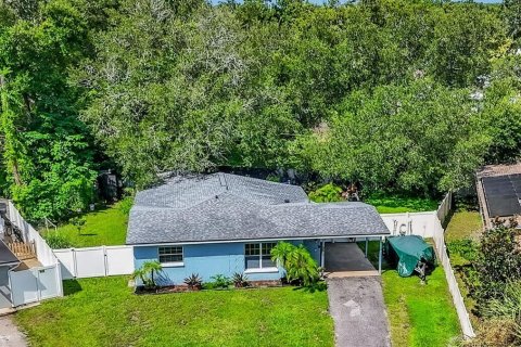 Villa ou maison à Tampa, Floride 3 chambres, 126.63 m2 № 2337279