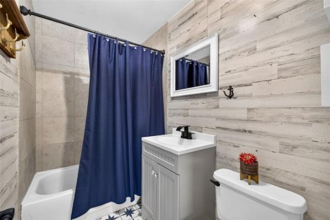 Villa ou maison à vendre à Tampa, Floride: 3 chambres, 126.63 m2 № 2337279 - photo 26