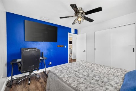 Villa ou maison à vendre à Tampa, Floride: 3 chambres, 126.63 m2 № 2337279 - photo 27