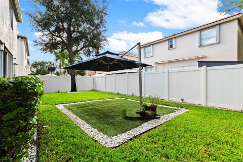 Casa en alquiler en Miramar, Florida, 3 dormitorios, 202.53 m2 № 1925482 - foto 25