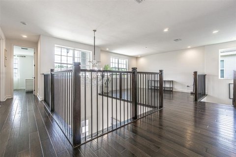 House in Wesley Chapel, Florida 5 bedrooms, 384.52 sq.m. № 2200794 - photo 21