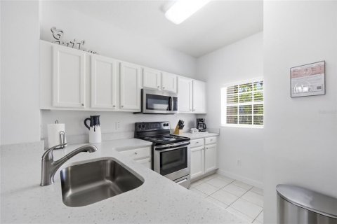 Adosado en venta en Kissimmee, Florida, 3 dormitorios, 120.31 m2 № 2114805 - foto 8