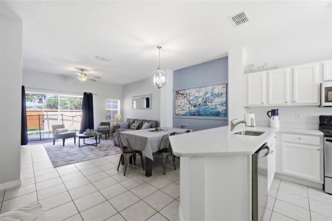 Adosado en venta en Kissimmee, Florida, 3 dormitorios, 120.31 m2 № 2114805 - foto 4