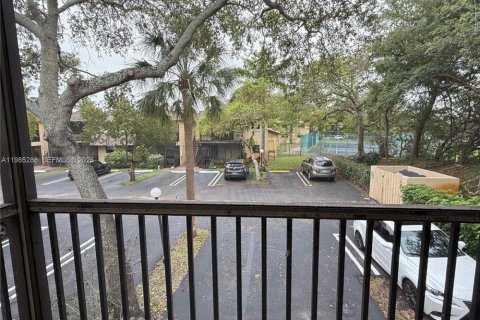 Condominio en alquiler en Pompano Beach, Florida, 2 dormitorios, 84.08 m2 № 2046979 - foto 15