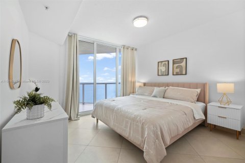 Снять в аренду кондоминиум в Санни-Айлс-Бич, Флорида 1 спальня, 92.9м2, № 2037407 - фото 8