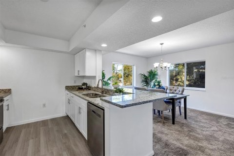 Copropriété à vendre à Casselberry, Floride: 2 chambres, 150.04 m2 № 1382935 - photo 7