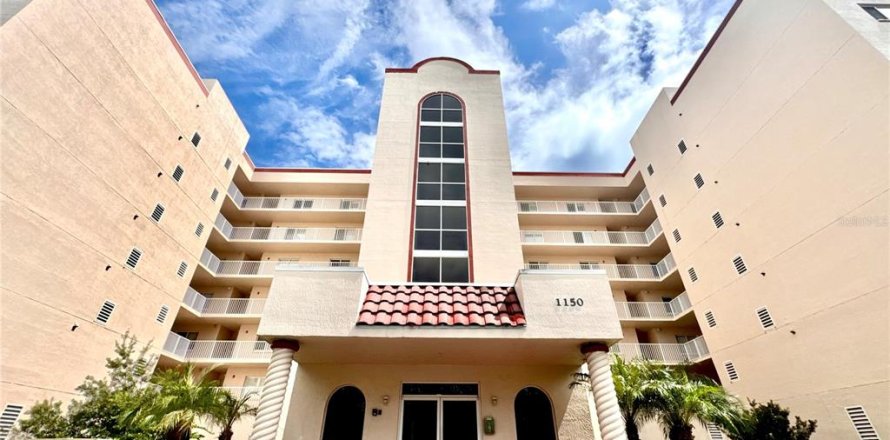 Condo in Casselberry, Florida, 2 bedrooms № 1382935
