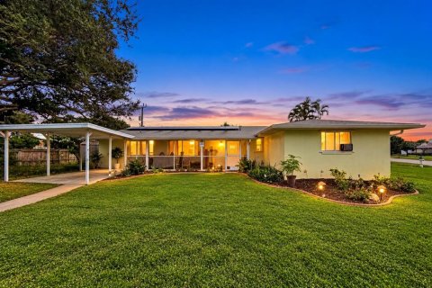 Casa en Venice, Florida 3 dormitorios, 144.18 m2 № 2378147