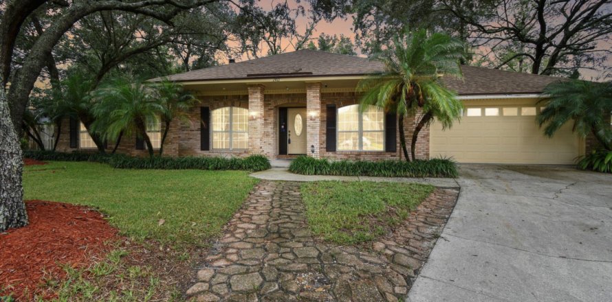 Casa en Jacksonville, Florida 4 dormitorios, 299.8 m2 № 801331