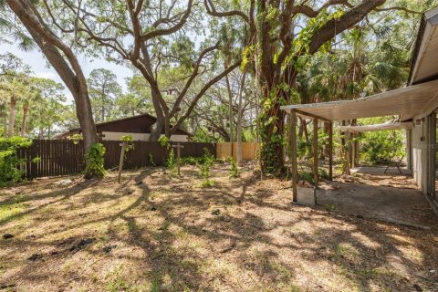 Commercial property in New Port Richey, Florida 4 bedrooms, 153.29 sq.m. № 1767410 - photo 11