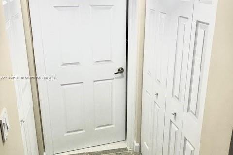 Condo in Doral, Florida, 3 bedrooms  № 1888871 - photo 23