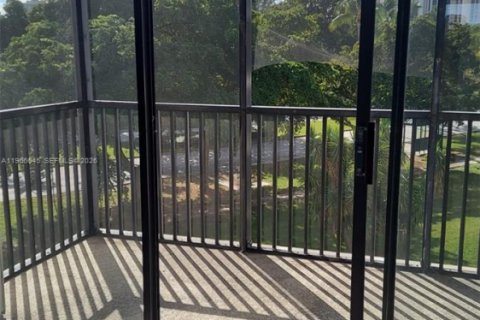 Снять в аренду кондоминиум в Авентура, Флорида 2 спальни, 92.34м2, № 2028816 - фото 20