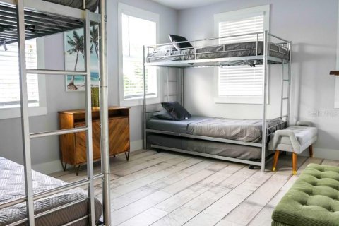Immobilier commercial à vendre à Daytona Beach, Floride: 8 chambres, 167.22 m2 № 2329818 - photo 19
