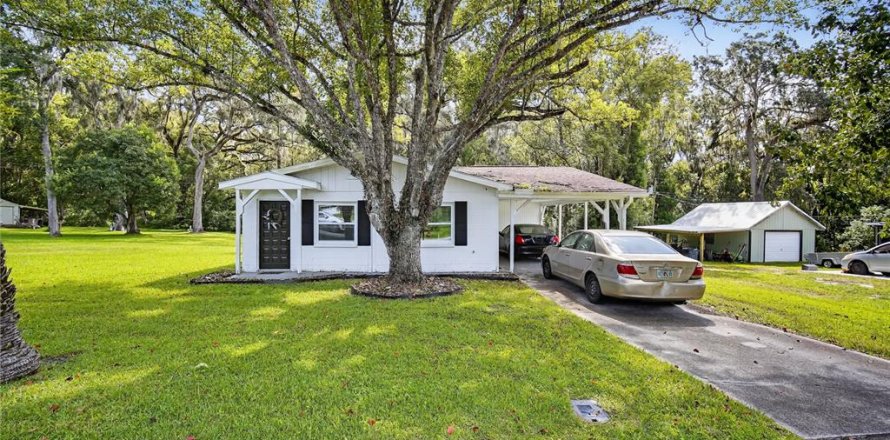 House in Brooksville, Florida 3 bedrooms, 102.19 sq.m. № 1915274