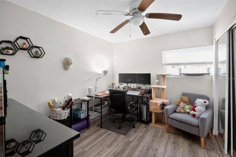 Casa en venta en Brooksville, Florida, 3 dormitorios, 102.19 m2 № 1915274 - foto 4