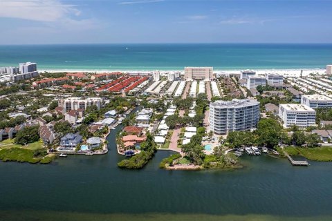 Купить виллу или дом в Сарасота, Флорида 5 комнат, 112.6м2, № 2101281 - фото 19