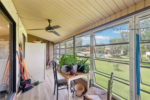 Condo in Ocala, Florida, 2 bedrooms № 2396262 - photo 15