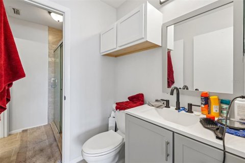 Condo in Ocala, Florida, 2 bedrooms № 2396262 - photo 9