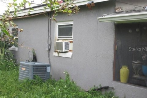 House in Longwood, Florida 3 bedrooms, 116.41 sq.m. № 2393763 - photo 16