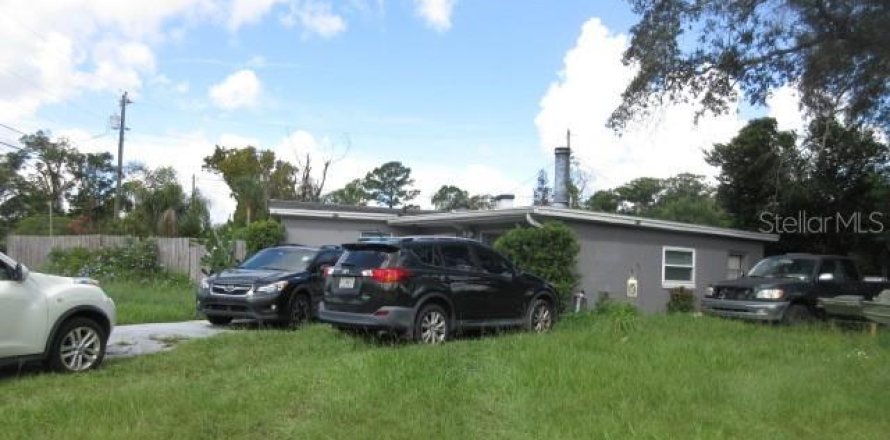 House in Longwood, Florida 3 bedrooms, 116.41 sq.m. № 2393763
