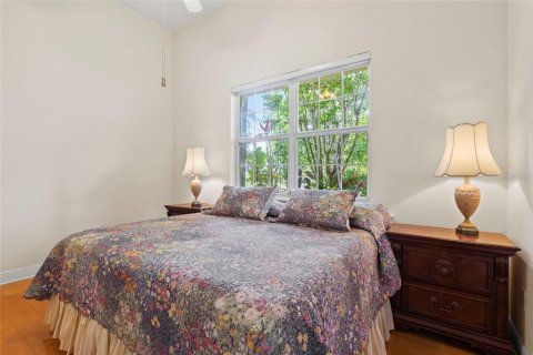 Dúplex en venta en Orlando, Florida, 3 dormitorios, 189.8 m2 № 1750503 - foto 25