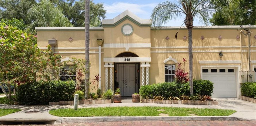 Dúplex en Orlando, Florida 3 dormitorios, 189.8 m2 № 1750503