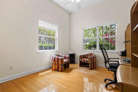 Dúplex en venta en Orlando, Florida, 3 dormitorios, 189.8 m2 № 1750503 - foto 30