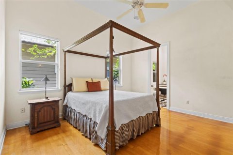 Dúplex en venta en Orlando, Florida, 3 dormitorios, 189.8 m2 № 1750503 - foto 22
